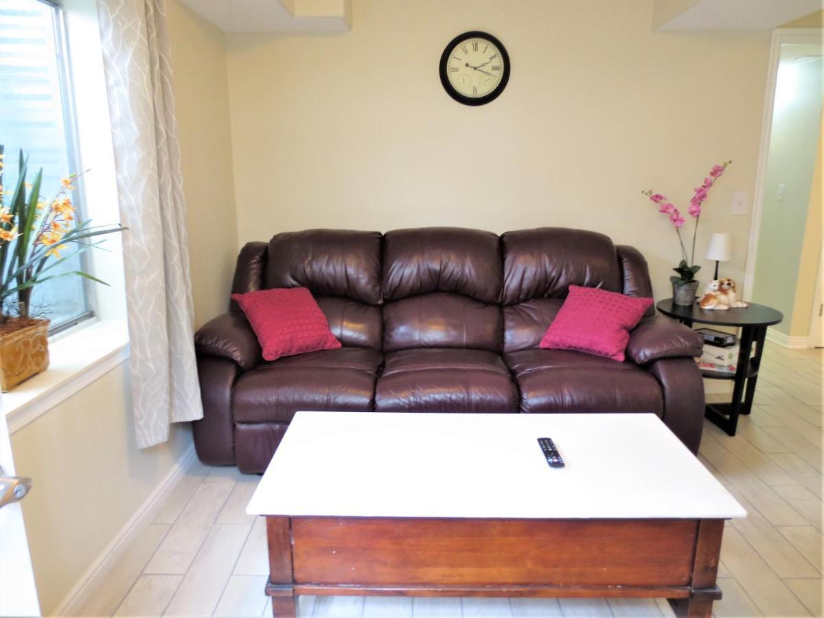 Вілла Entire Huge Basement! Fast Wifi! Private Entrance! Солт-Лейк-Сіті Екстер'єр фото